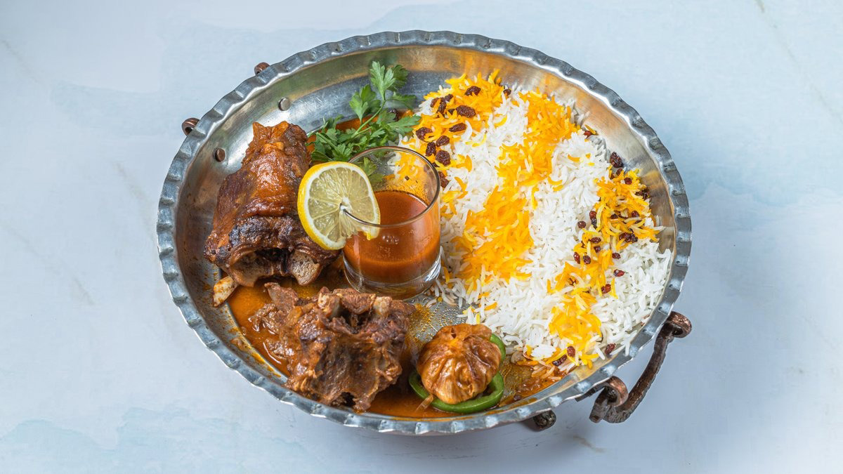 Authentic Chalo Ghosht Recipe for a Luxurious Persian Feast - step image