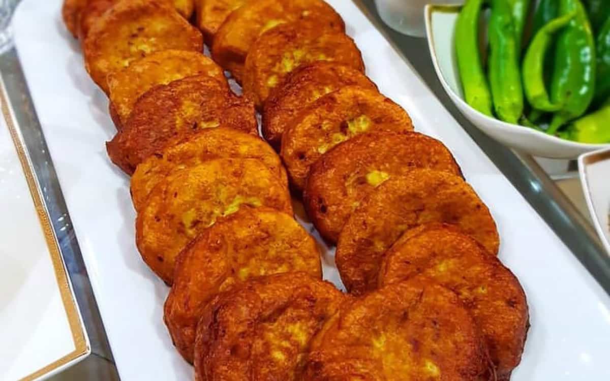 Easy Potato Kuku Recipe: A Persian Delight - step image