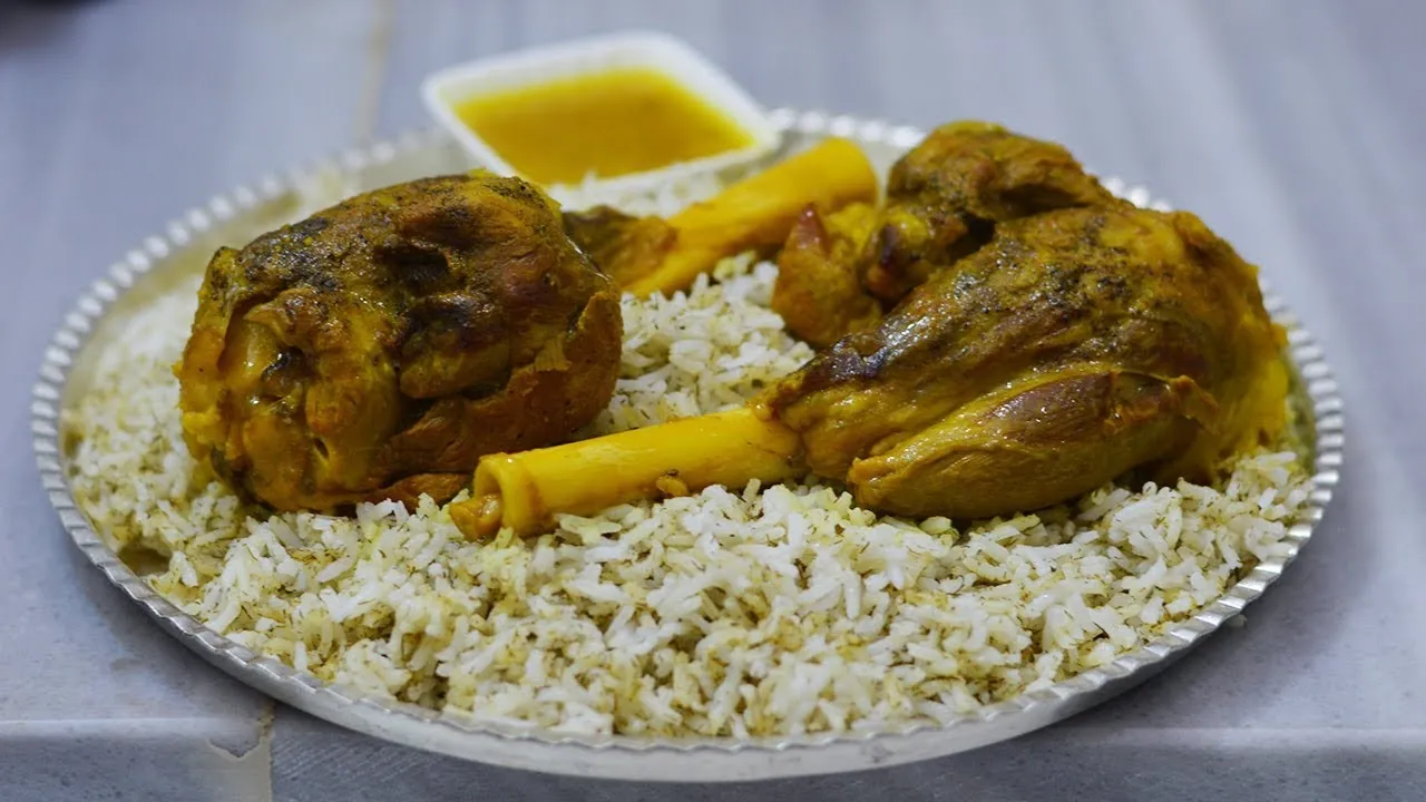 Authentic Chalo Ghosht Recipe for a Luxurious Persian Feast - step image